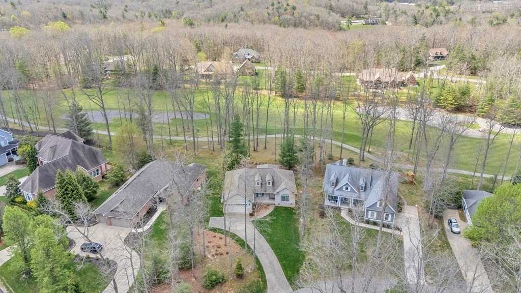 109 Fox Pen Way - Photo 4 of 50