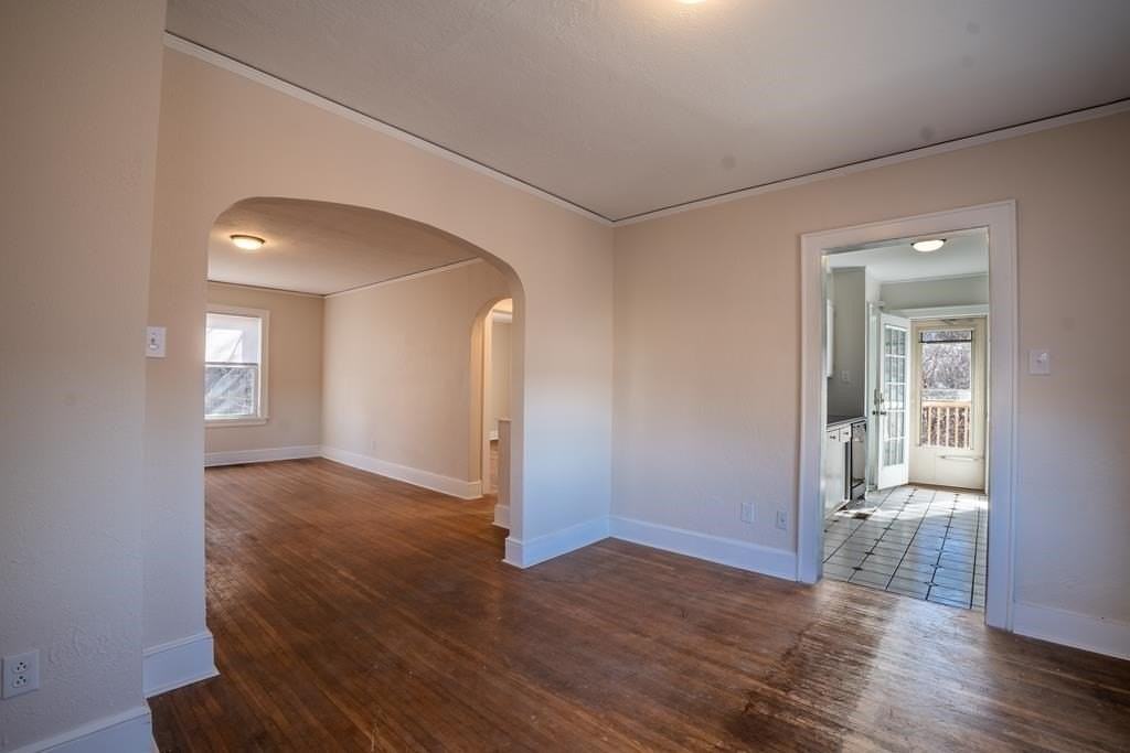 228B Crawford St - Photo 3 of 24