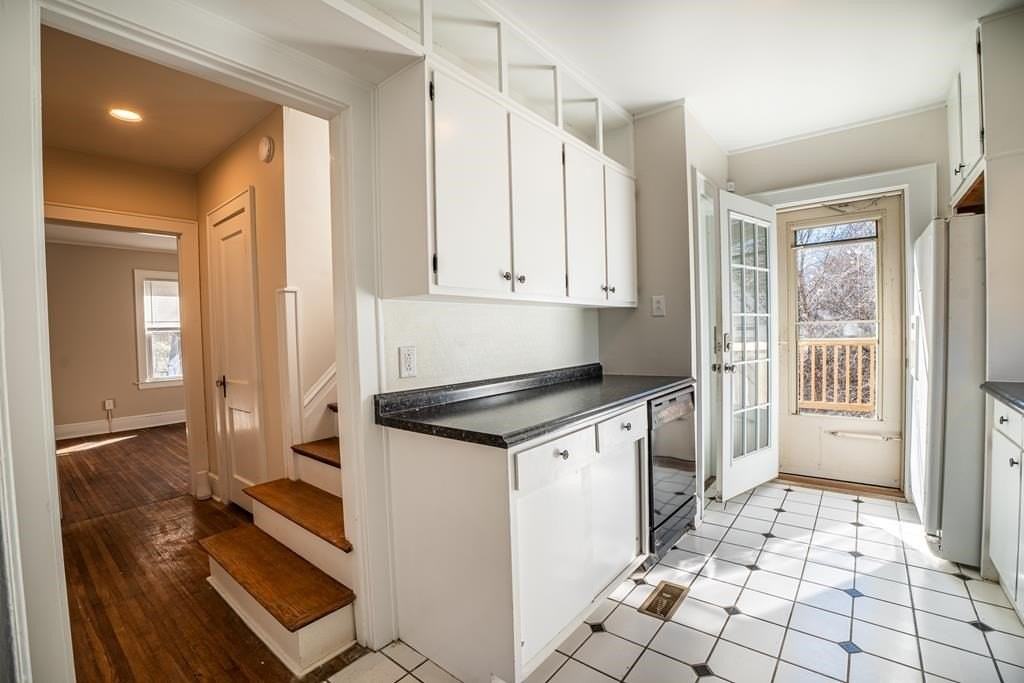 228B Crawford St - Photo 6 of 24