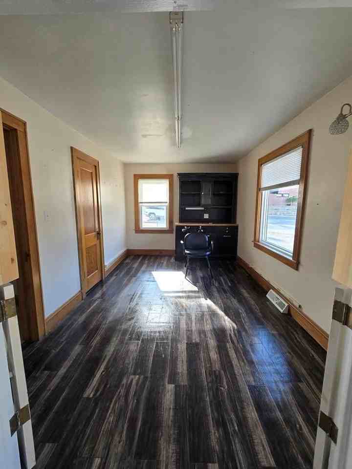 2986 Robert C Byrd Dr - Photo 2 of 15