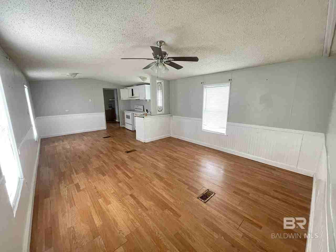 199 Robin Cir - Photo 2 of 14