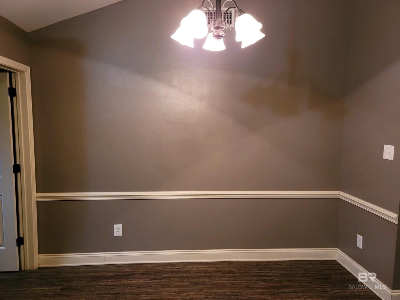 9530 Fox Hunter Ct W - Photo 5 of 13