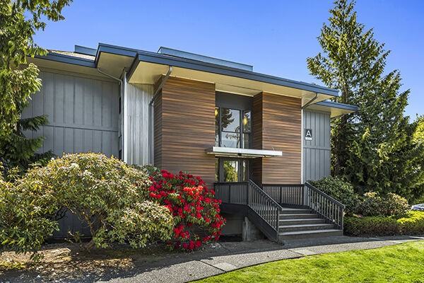 Duet Apartments - Photo 3 of 21