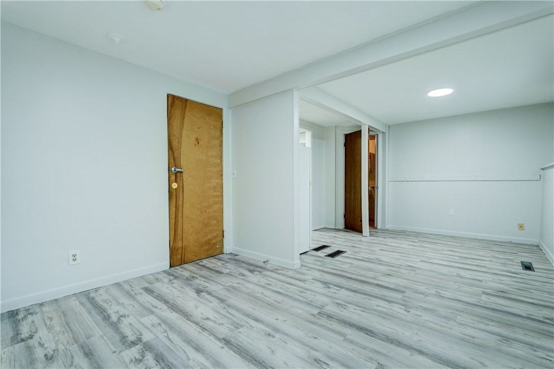 2233 Clifford Ave #3 - Photo 3 of 14