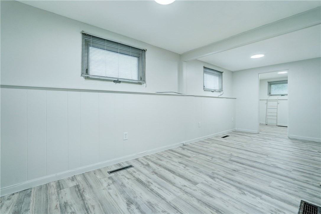 2233 Clifford Ave #3 - Photo 7 of 14