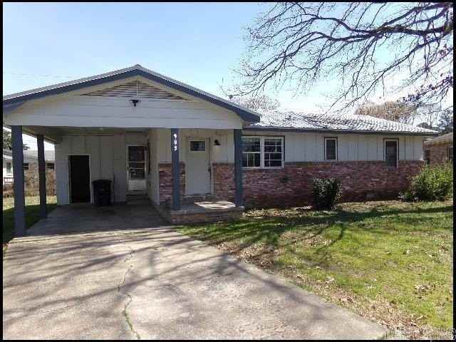 905 Norma Ct
