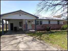 featured image of 905 Norma Ct
