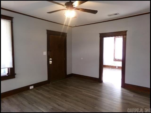 2100 Valmar St - Photo 3 of 24