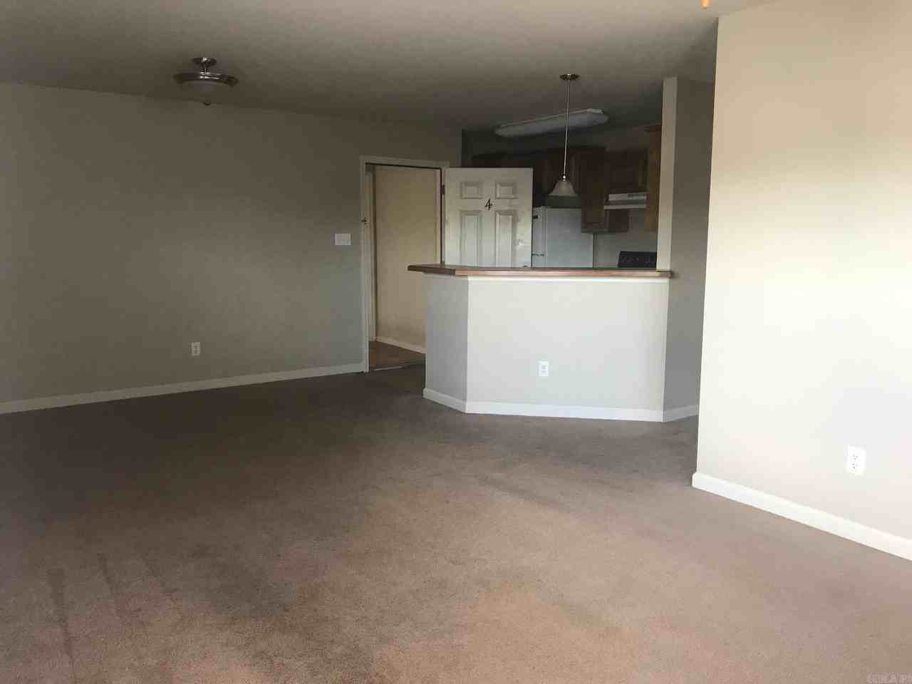 2900 Kennedy Dr - Photo 2 of 18