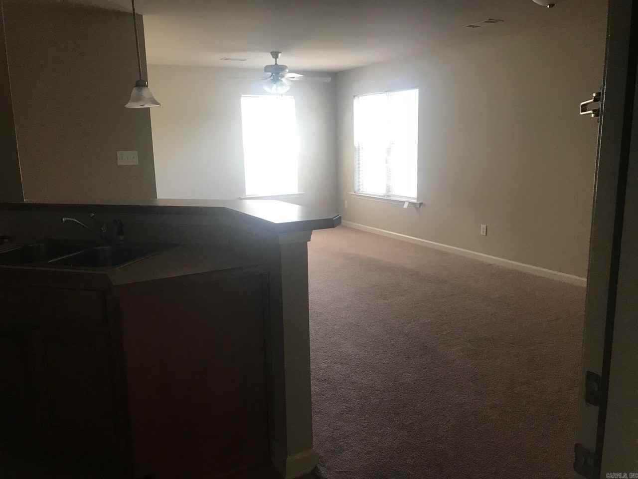 2901 Kennedy Dr #3 - Photo 5 of 18