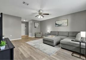 featured image of 2004 Hairston St