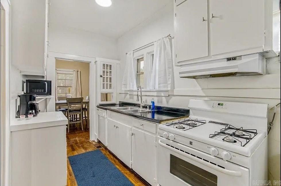 4815 Lee Ave - Photo 7 of 17