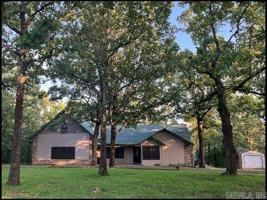 featured image of 40 Ridge Trl