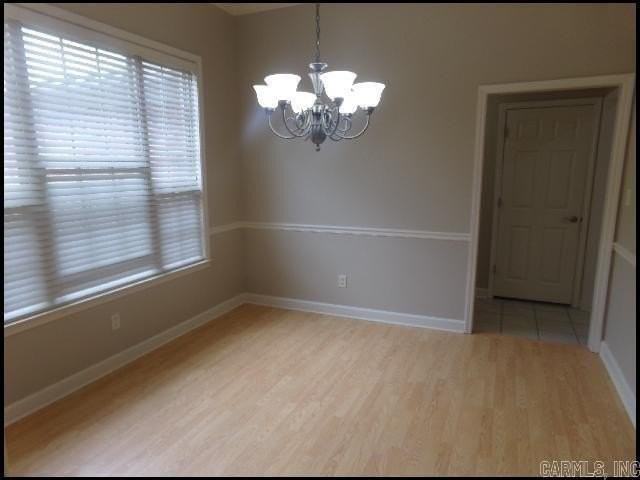 31 Congressional Dr - Photo 4 of 21
