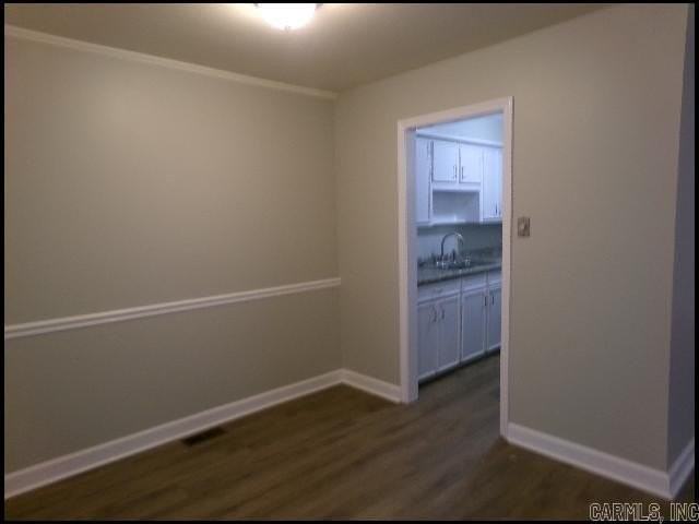 1807 Sanford Dr - Photo 7 of 21