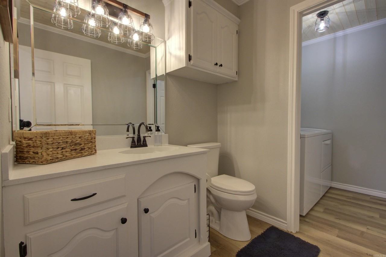 5805 Sidney Dr - Photo 6 of 29