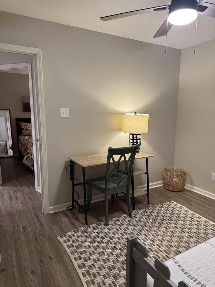 4 Shiloh Pl - Photo 6 of 17
