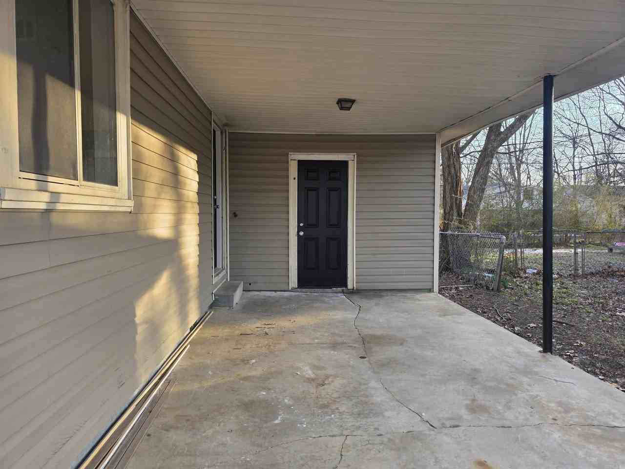 109 Farmere Cir - Photo 5 of 26