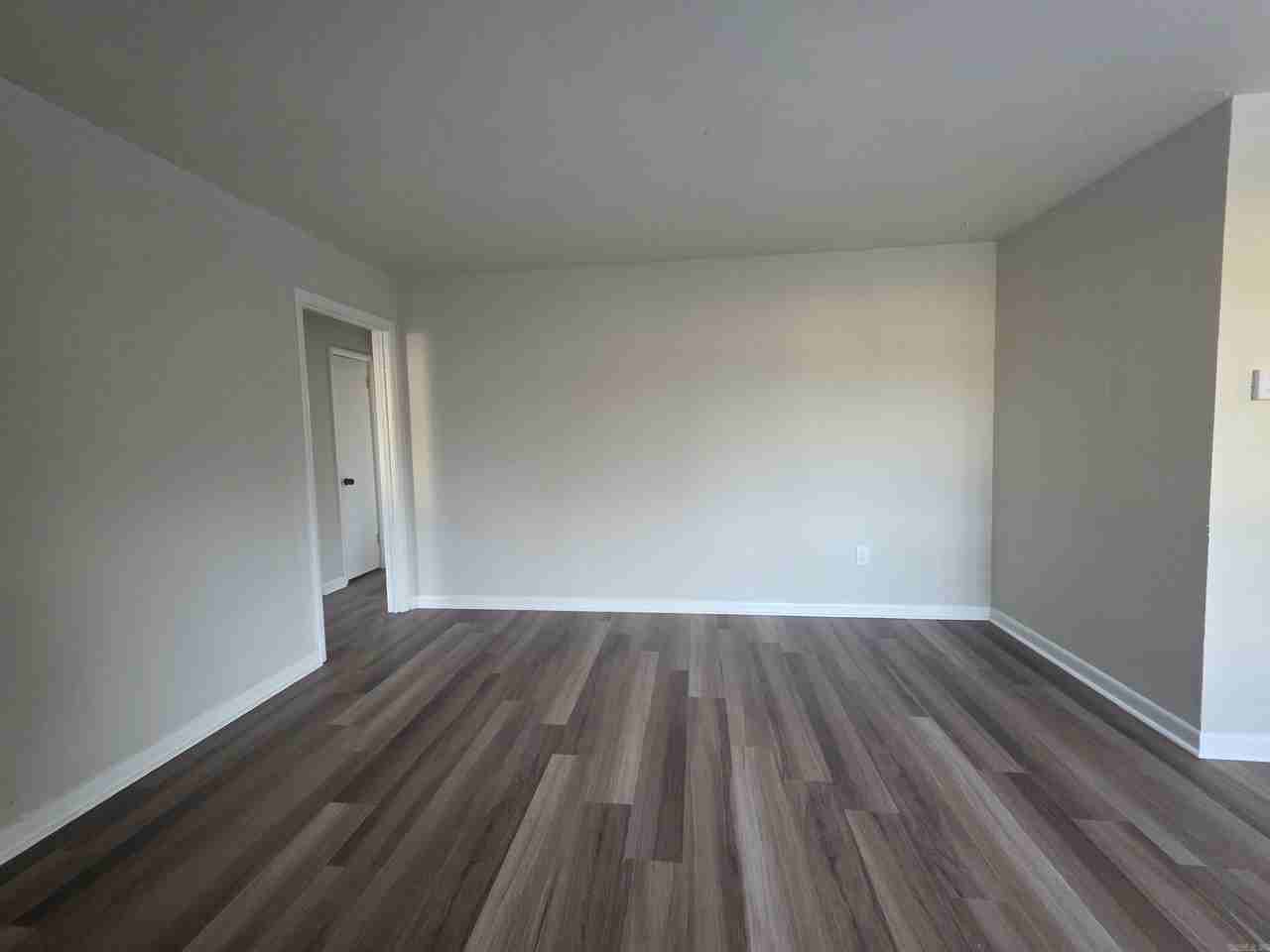 109 Farmere Cir - Photo 7 of 26