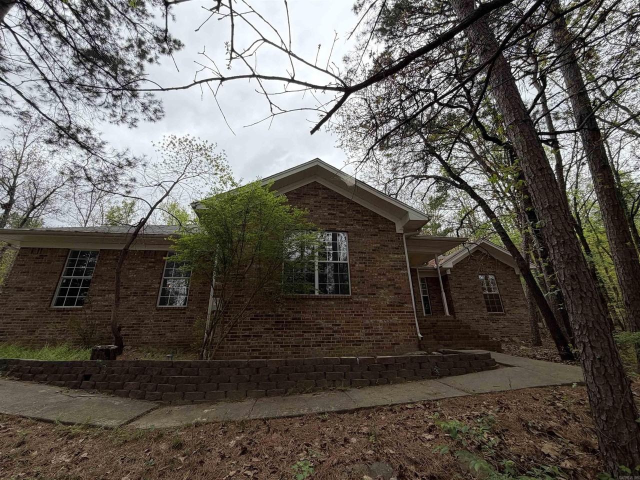 44 Kirkland Dr - Photo 2 of 29