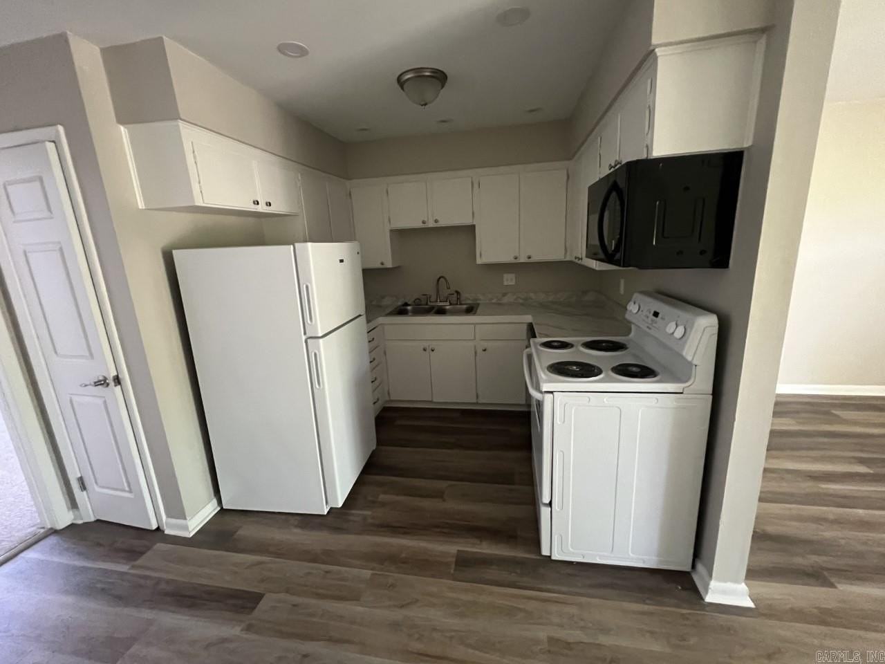 9107 N Rodney Parham Rd #9 - Photo 5 of 5