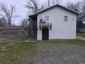 515 W 35th St - Photo 1 of 1