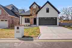 9 Oak Ln - Photo 1 of 1