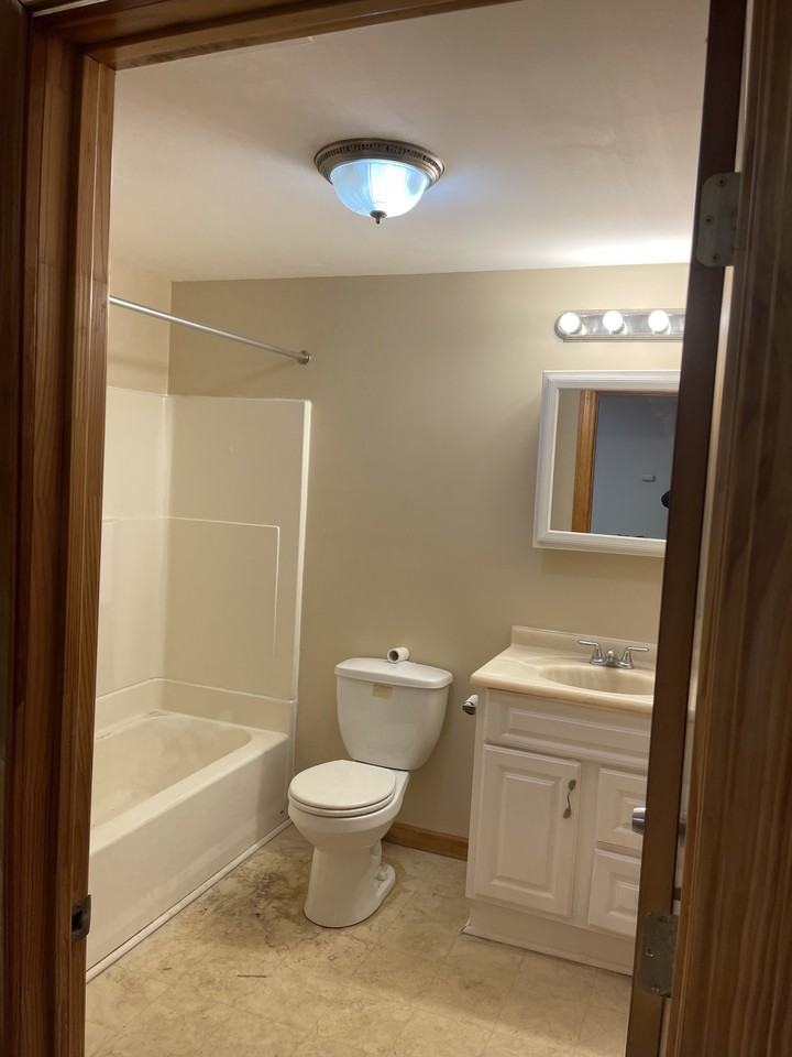2 -4 Holyoke Street - 4B #4B - Photo 2 of 5