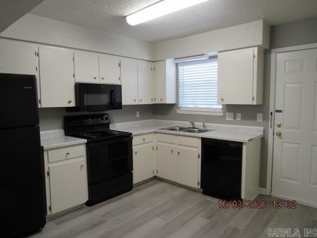 1230 Clifton St - Photo 5 of 9