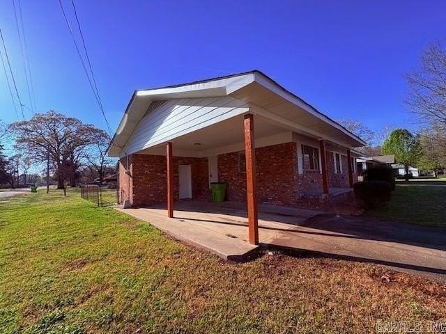 700 Barnes St - Photo 2 of 23