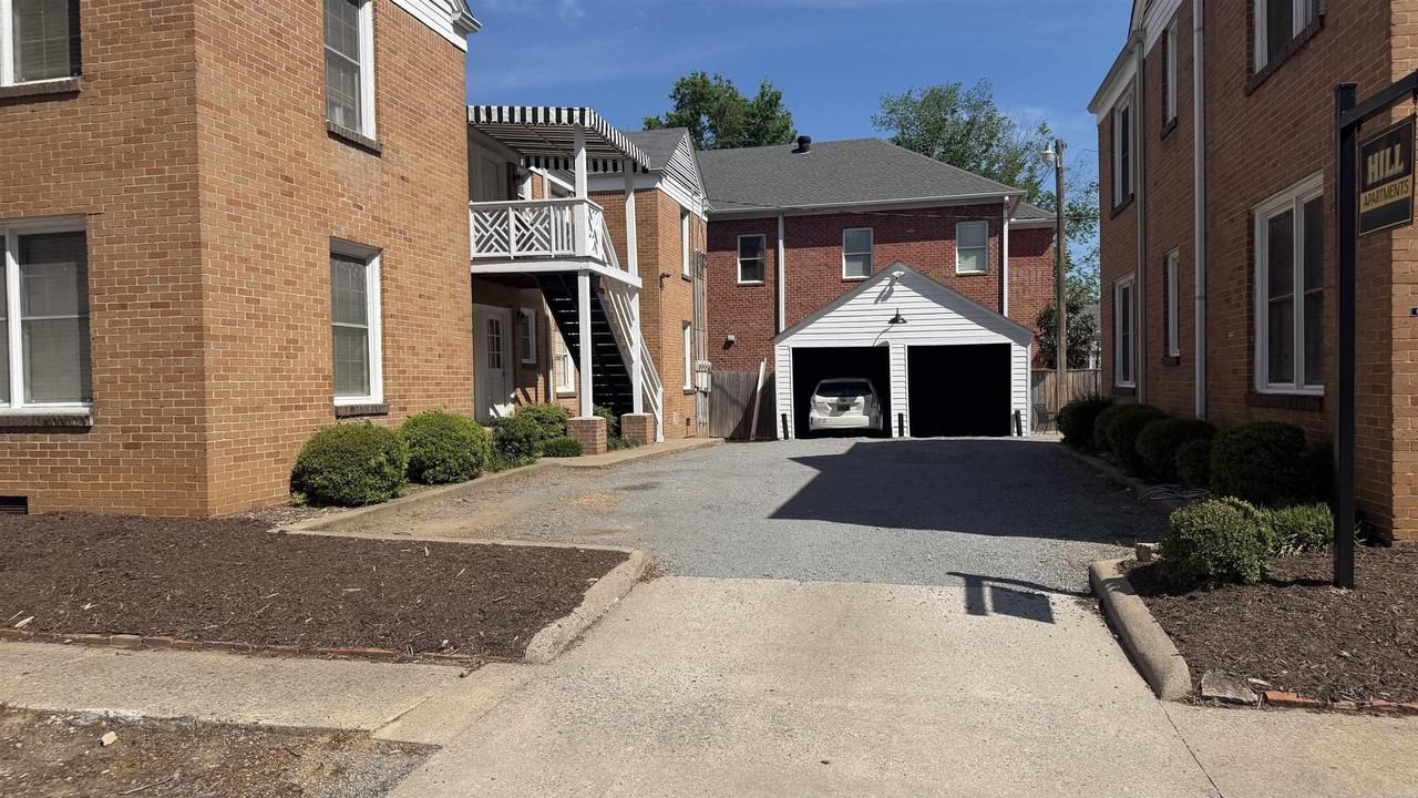 621 Cumberland St #1-2 - Photo 5 of 16