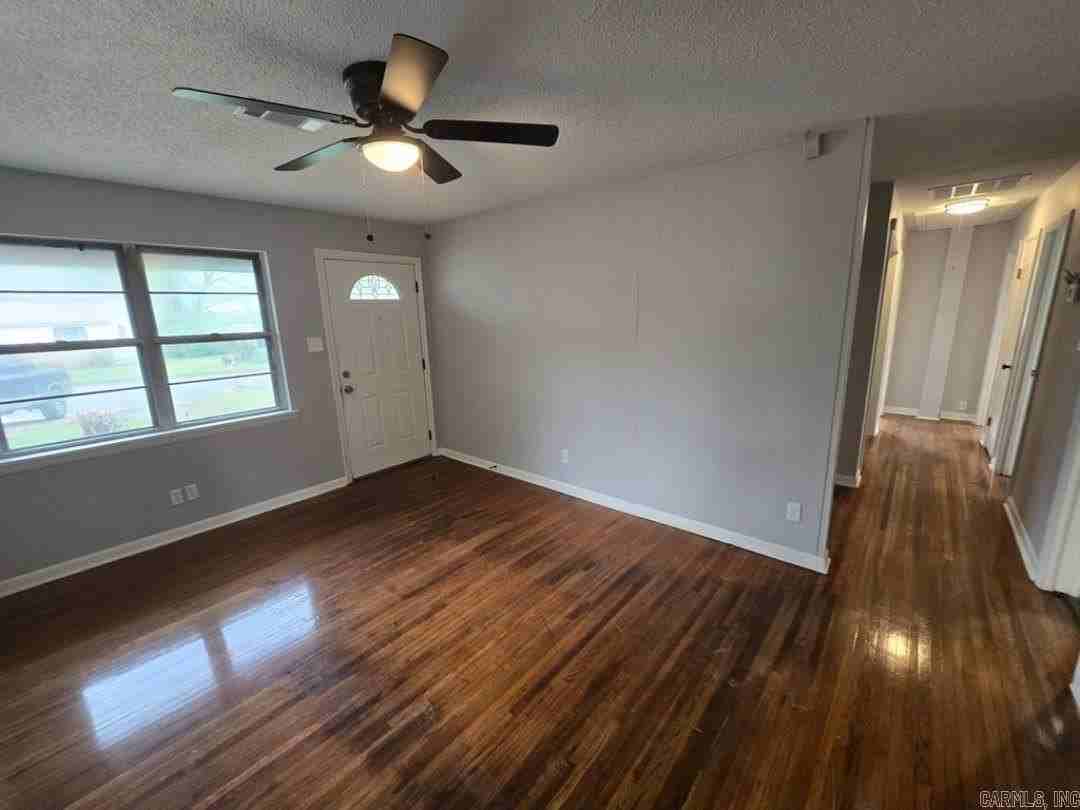 5 Oakview Dr - Photo 3 of 8