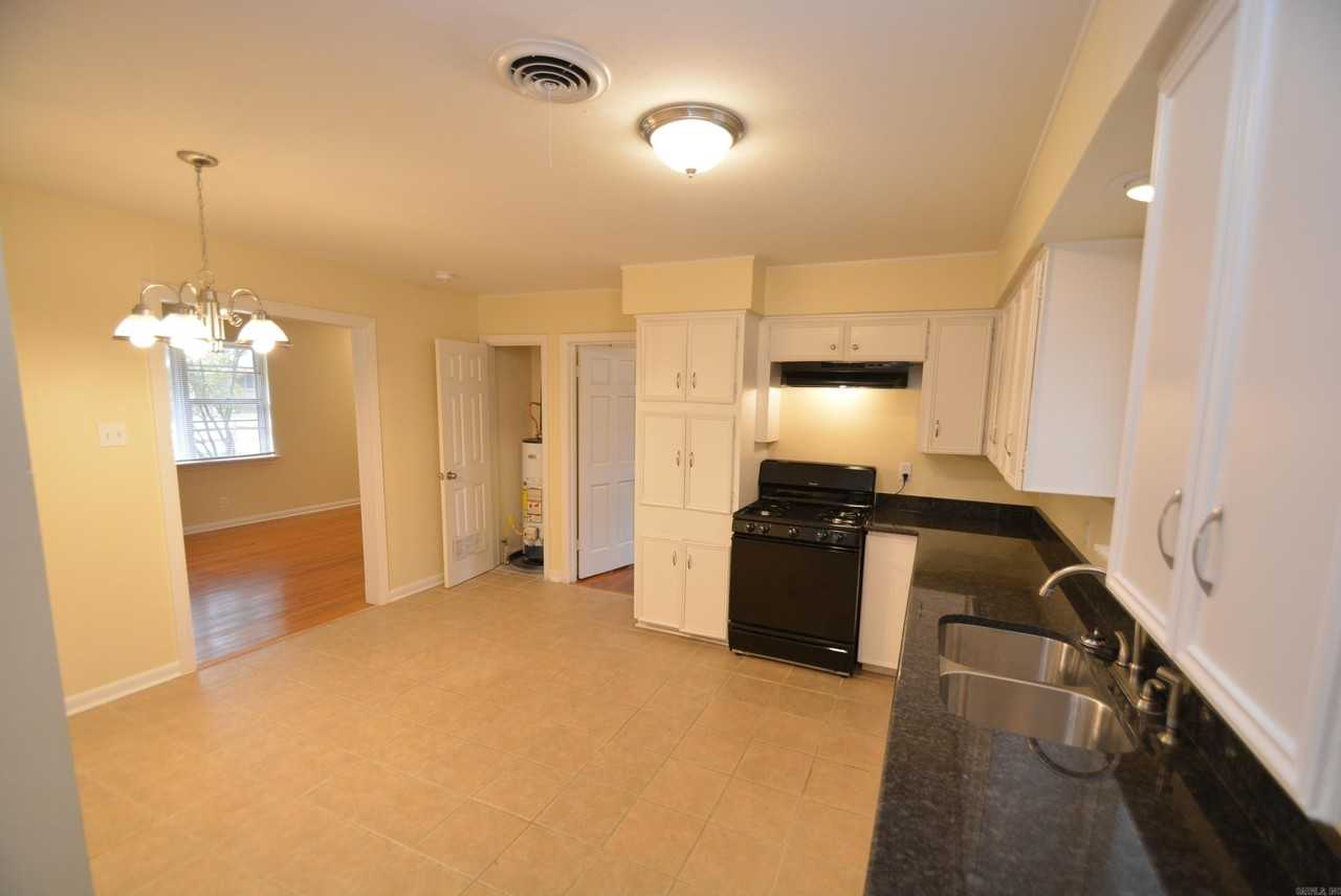 5709 Windamere Dr - Photo 7 of 18