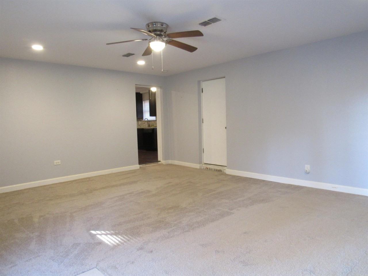 2912 Highway 319 W - Photo 6 of 26