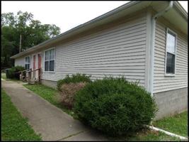 featured image of 3215 Ludwig St Unit B