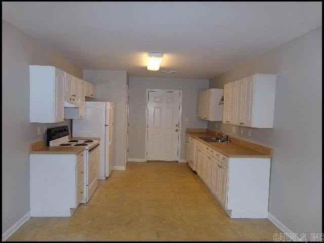 3215 Ludwig St Unit B - Photo 4 of 12