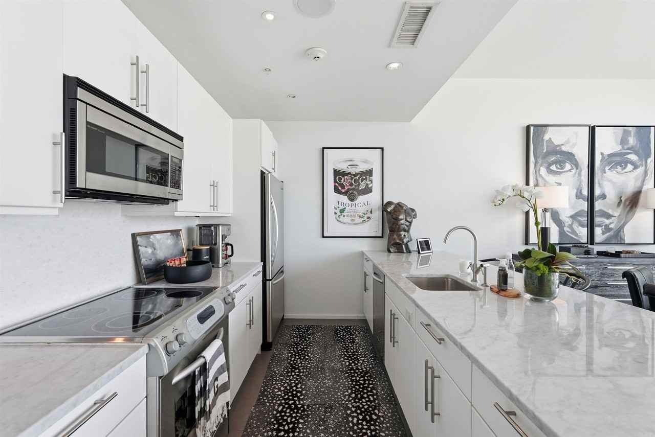 300 E 3rd St #503 - Photo 6 of 34