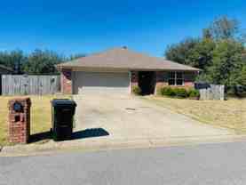 21 Windsor Park Dr - Photo 1 of 1