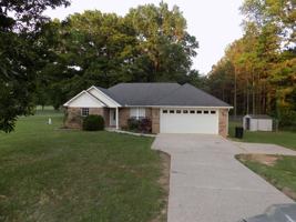 featured image of 19 E Skyline Dr