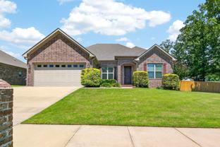 9500 Oak Forest Ln - Photo 1 of 1