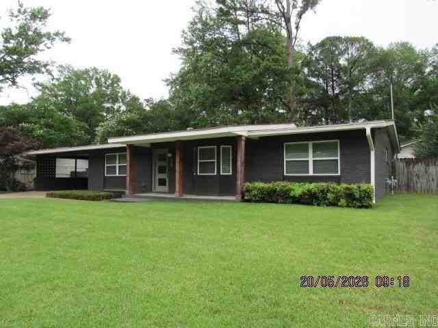 22 Timothy Ln - Photo 2 of 26