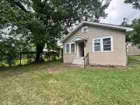 125 Plain St - Photo 1 of 1