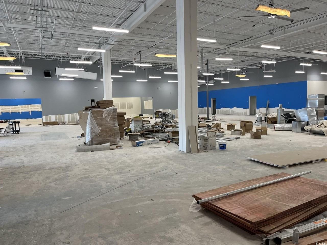 4025 N Kings Hwy - Photo 4 of 13