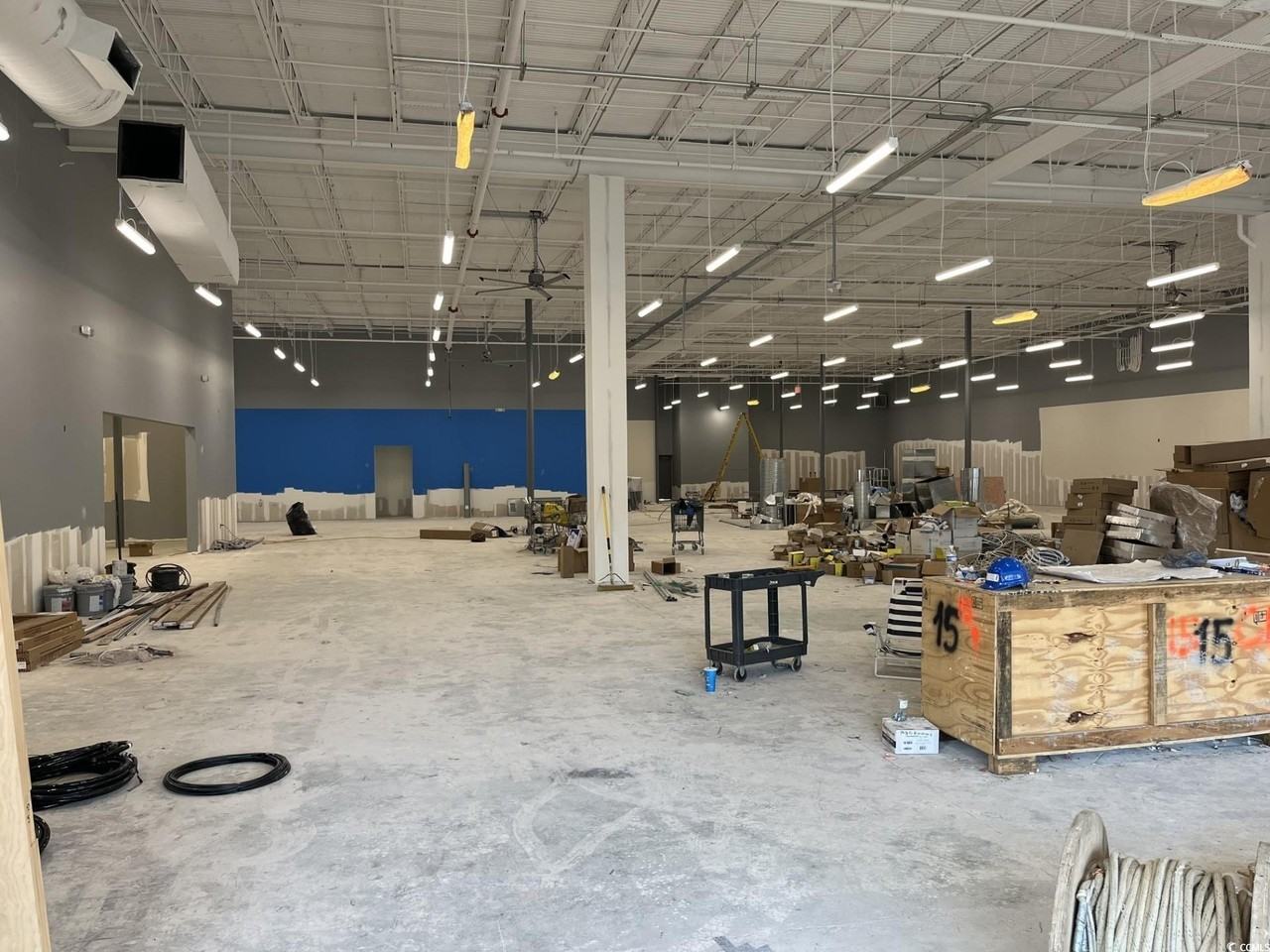 4025 N Kings Hwy - Photo 5 of 13