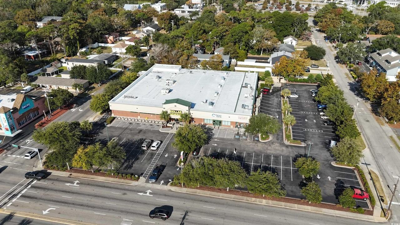 2903 N Kings Hwy - Photo 2 of 16