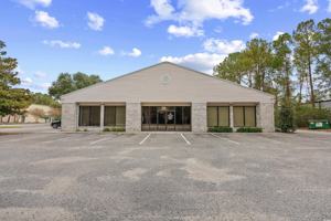featured image of 313 Commerce Dr