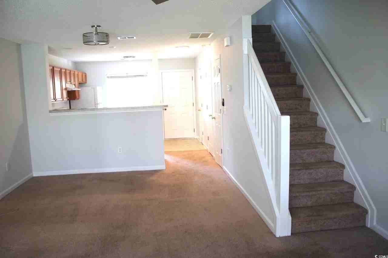 1256 Shoebridge Dr - Photo 5 of 19