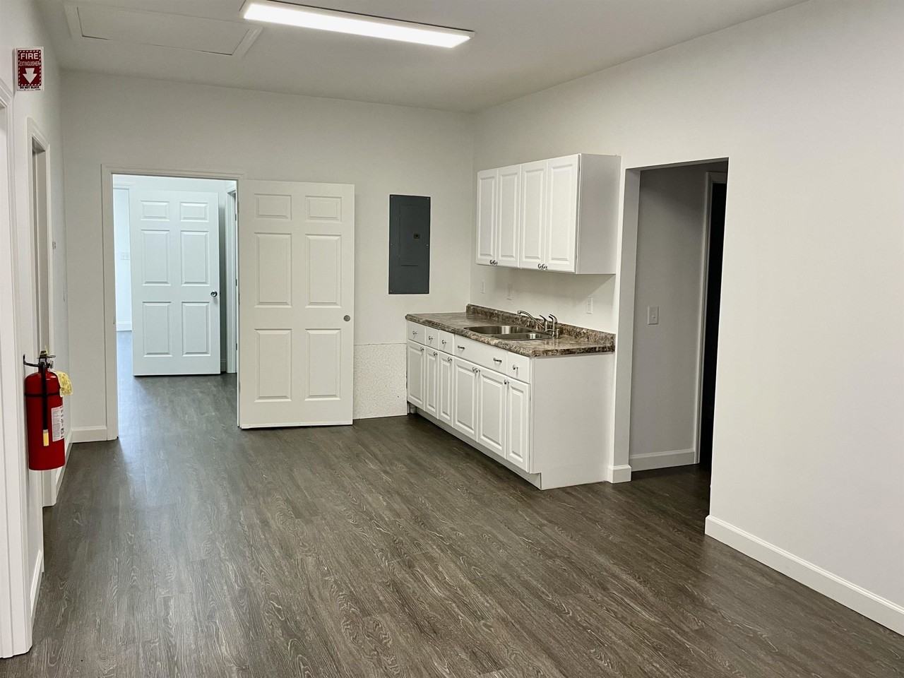 354 Tiller Dr - Photo 2 of 6