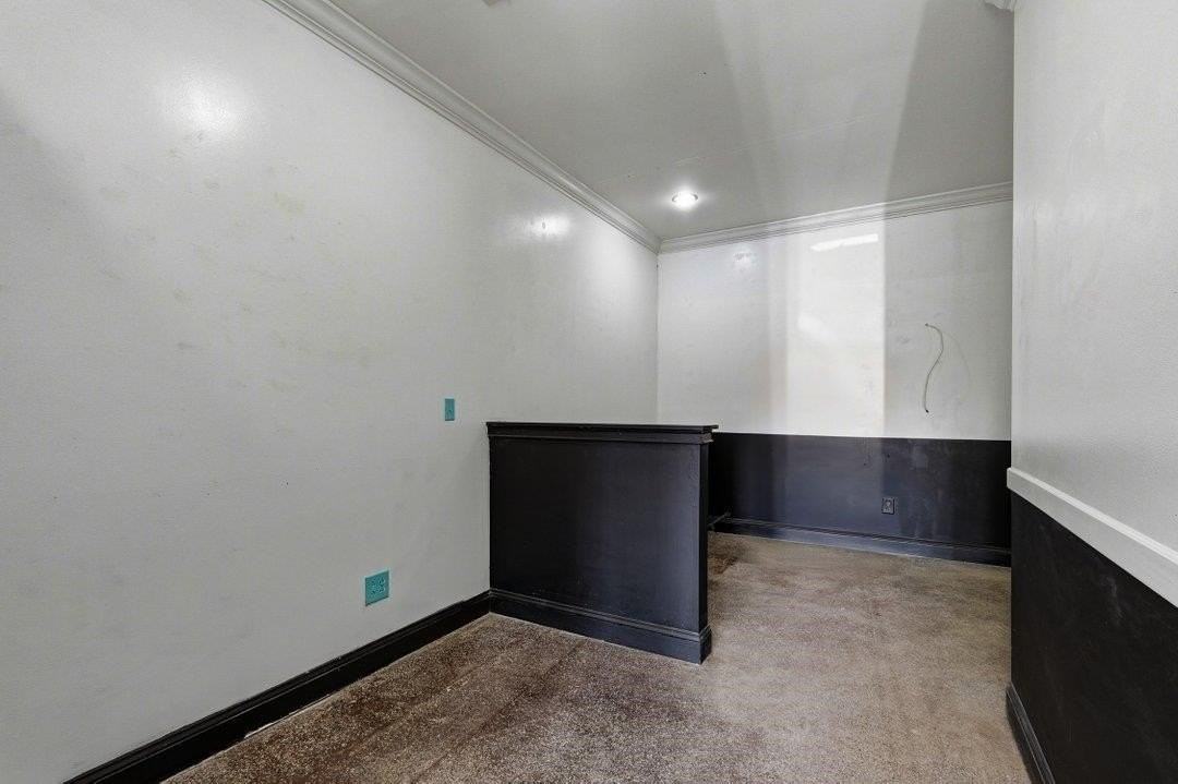 9898 Merry Ln - Photo 6 of 14