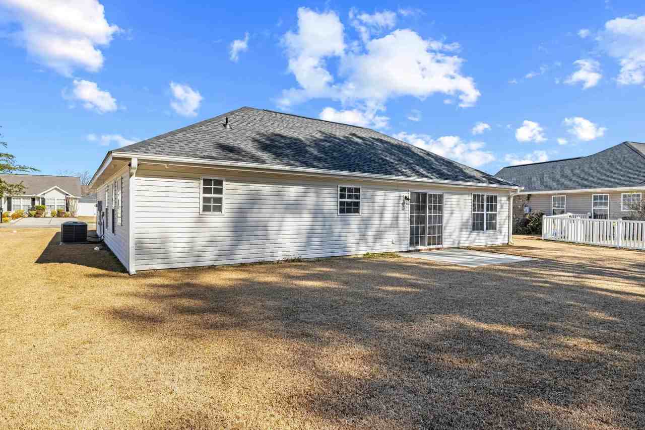 2711 Green Pond Cir - Photo 5 of 32